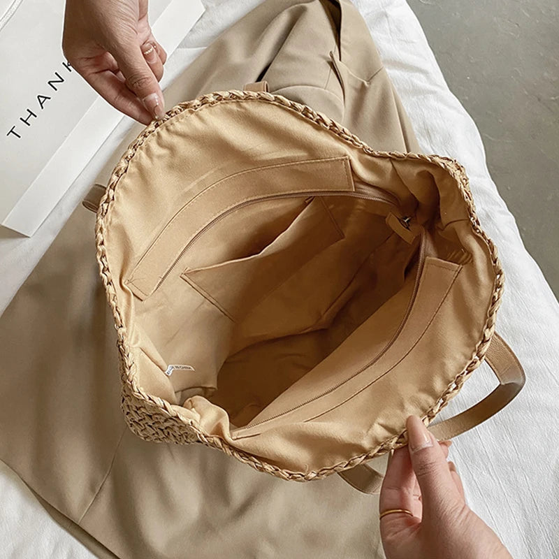 Round Straw Bag